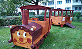 Lok mit Spielwagen